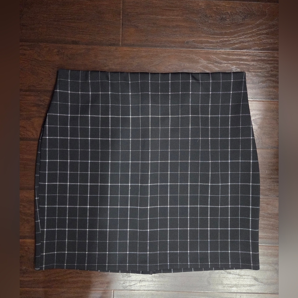 EVRI Black and White Checkered Women's Skirt Size 3X